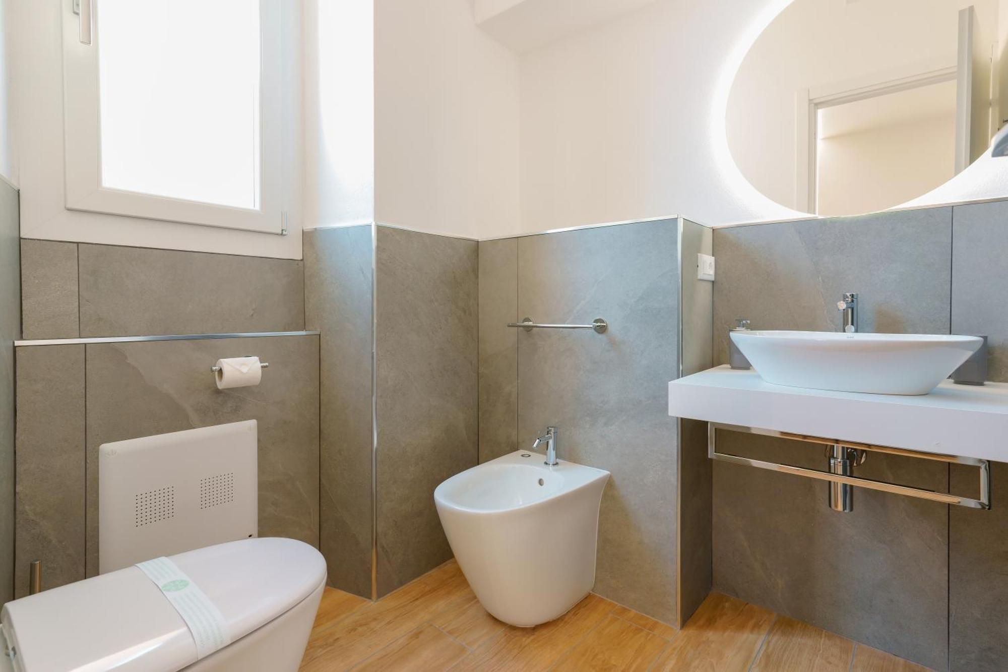 Aqua Comfort Rooms - Eja Sardinia Кальярі Екстер'єр фото