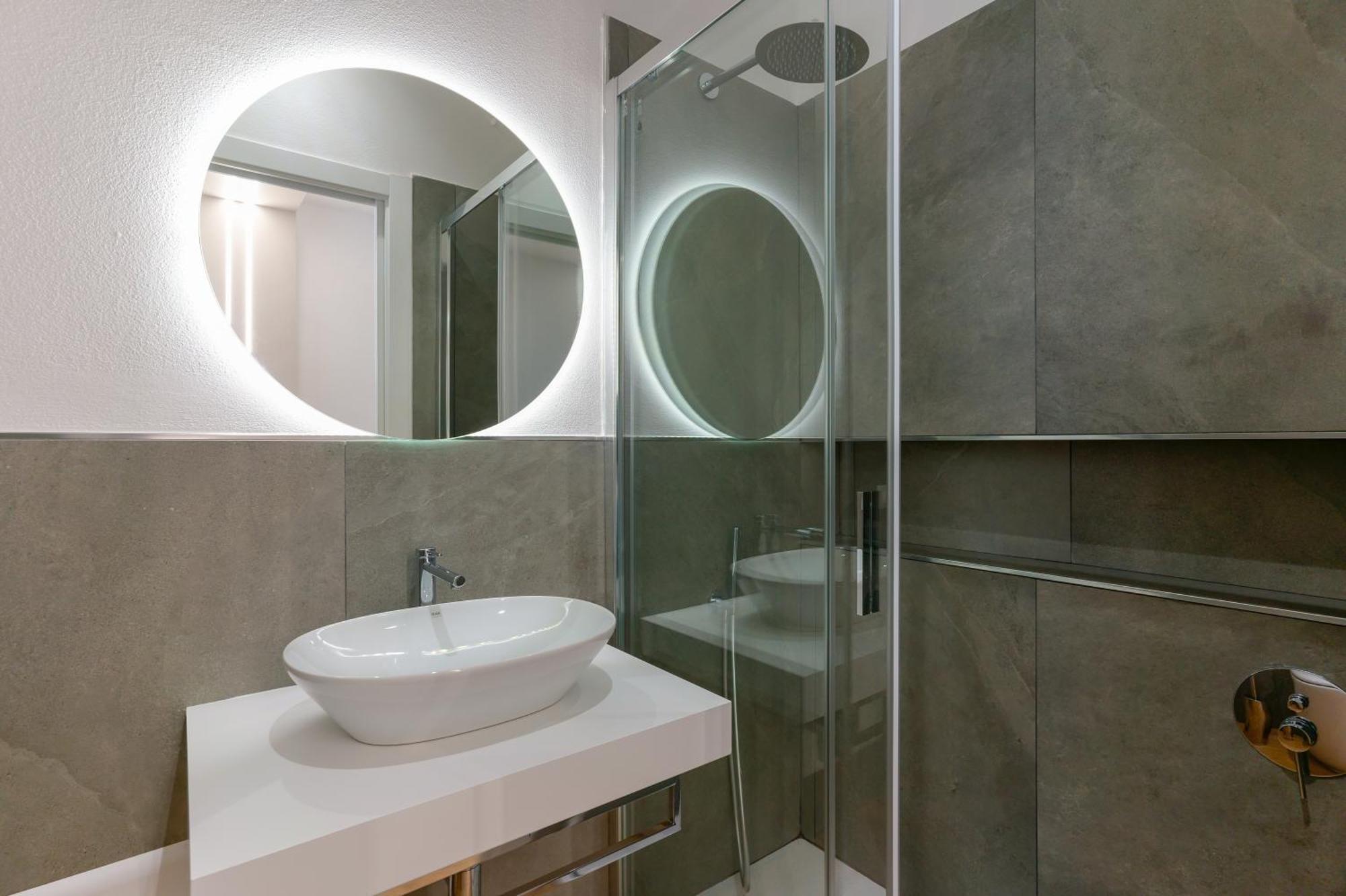 Aqua Comfort Rooms - Eja Sardinia Кальярі Екстер'єр фото
